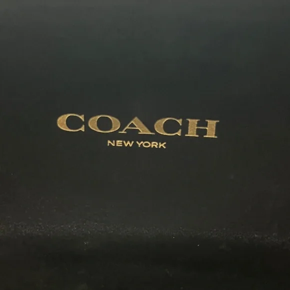 Coach Sleek Black Eyewear Hard Case lined New - Picture 2 of 4